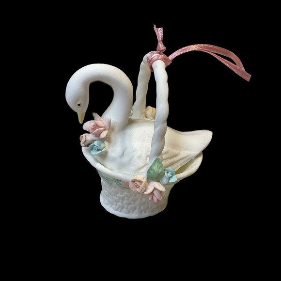 Elegant Swan Basket with Floral Accents ivory fine bone china decor - Picture 1 of 9